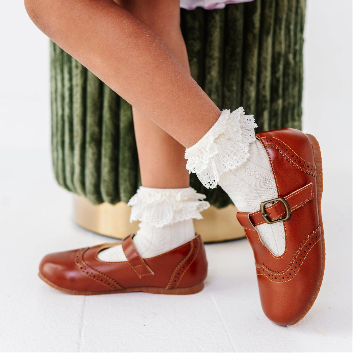 Lace Bobby Socks - Ivory