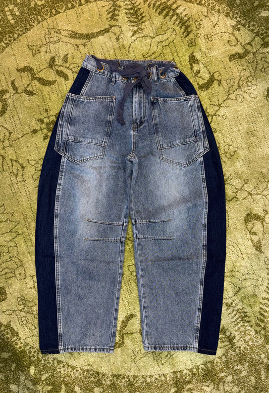 Knot Your Average Barrel Jean