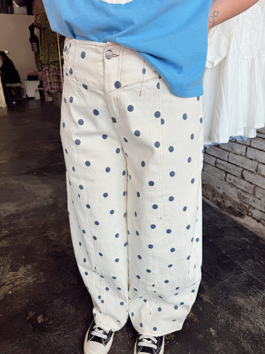 Talk of the Town Barrel Jeans
